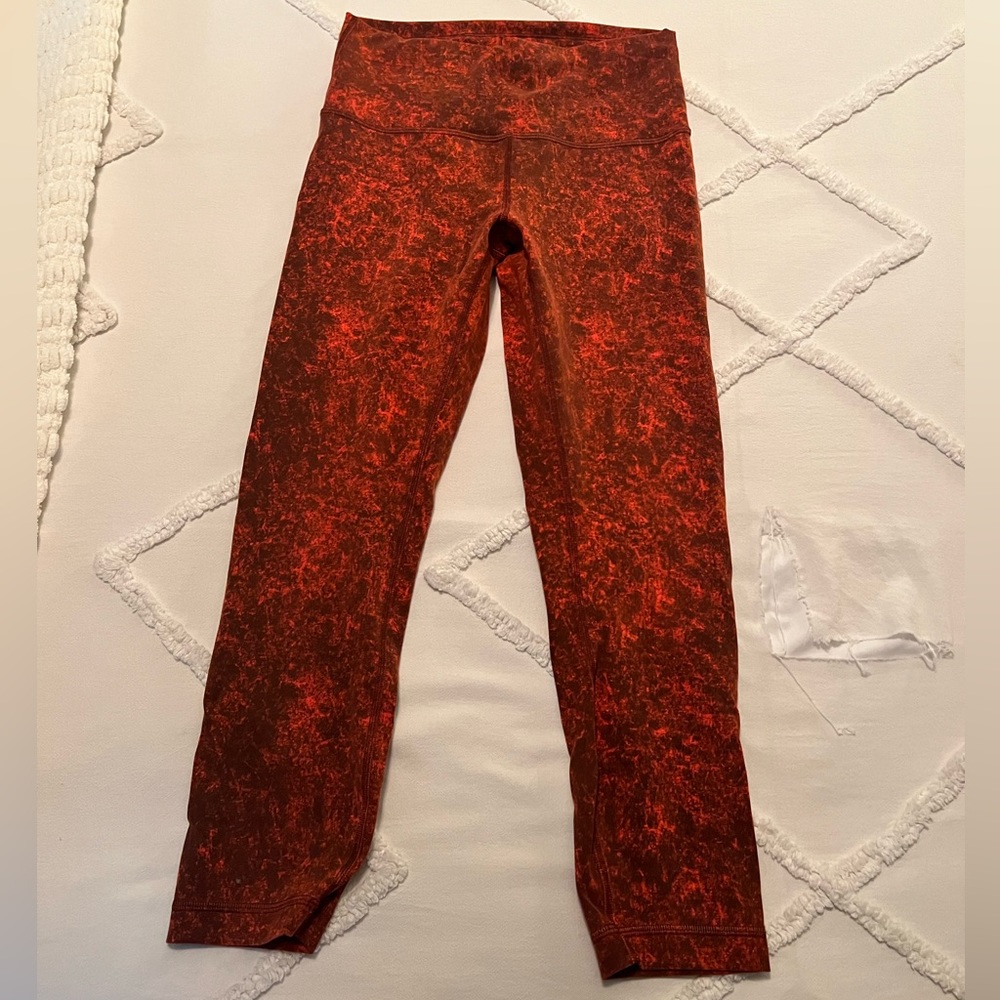 Red Lululemon leggings